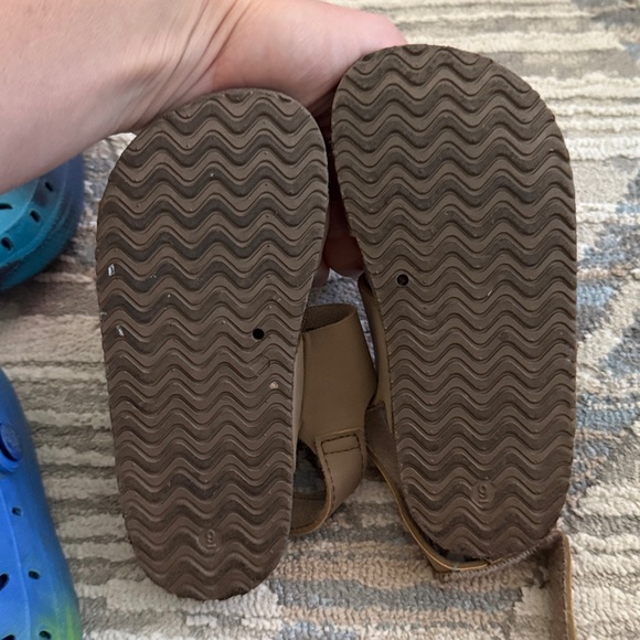 Shoe bundle - Picture 4 of 12